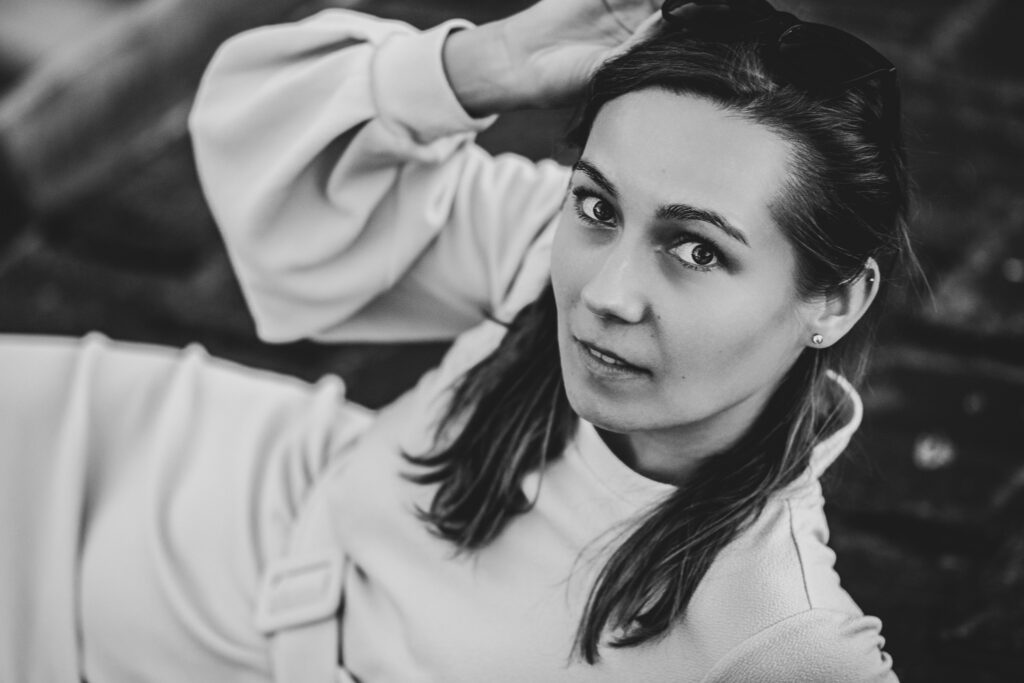 Woman's portrait, black & white